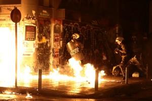 Greek police,Greece protests Obama's visit,Barack Obama,Barack Obama visit to Athens,U.S. President Barack Obama,protesting against Barack Obama,Barack Obama trip to Europe,Barack Obama in Europe,petrol bomb
