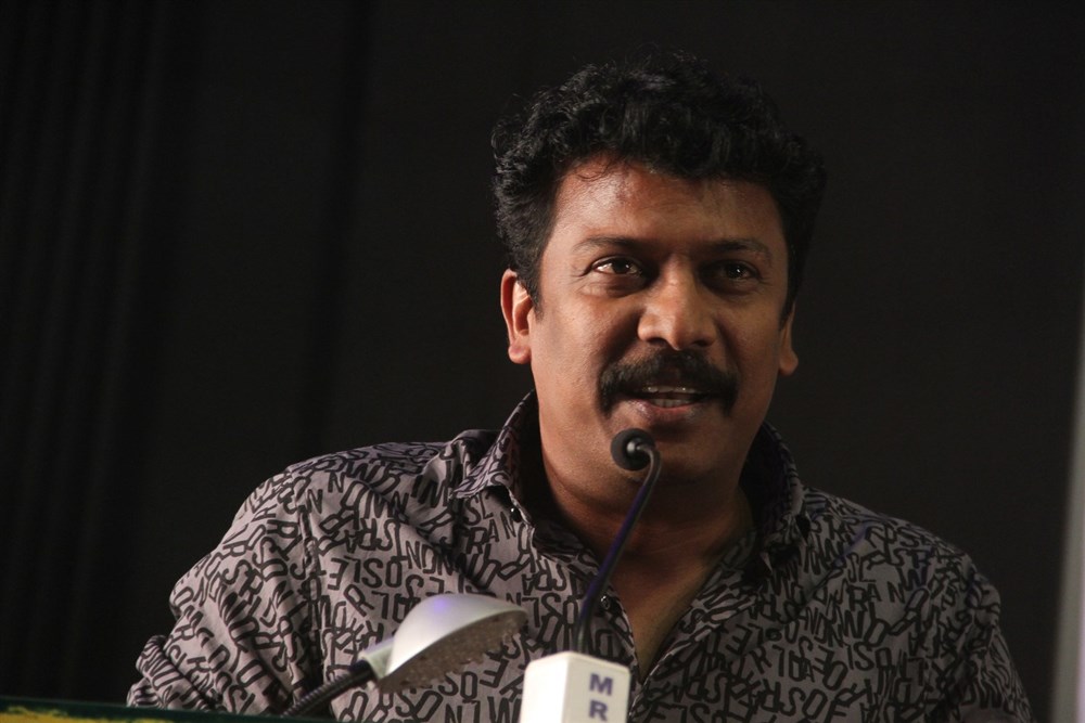 Tamil movie Pazhaya Vannarapettai audio launch event held at Chennai. Celebs like Samuthirakani, Richard Rishi, Prajin, Nishanth, Asmitha, Jubin, G Mohan, Kalaipuli S Thanu, Vijay Adhiraj, Vijay Milton and others graced the event. Samuthirakani,Pazhaya Vannarapettai Audio Launch,Pazhaya Vannarapettai,Pazhaya Vannarapettai Audio,Pazhaya Vannarapettai Audio Launch pics,Pazhaya Vannarapettai Audio Launch images,Pazhaya Vannarapettai Audio Launch stills,Pazhaya Vannarapettai Audio Laun