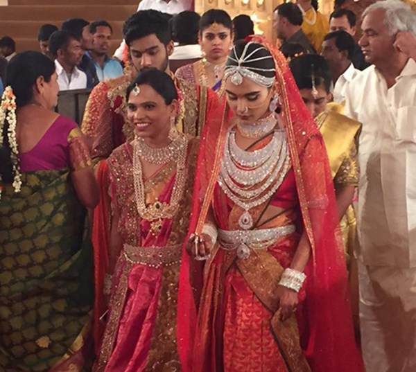 Gali Janardhan Reddy's daughter Brahmani's wedding pictures. Gali Janardhan Reddy,Gali Janardhan Reddy daughter Brahmani,Gali Janardhan Reddy daughter Brahmani wedding,Brahmani wedding,Brahmani wedding pictures,Brahmani wedding pics,Brahmani wedding photos,Brahmani wedding stills,Brahmani wedding picture