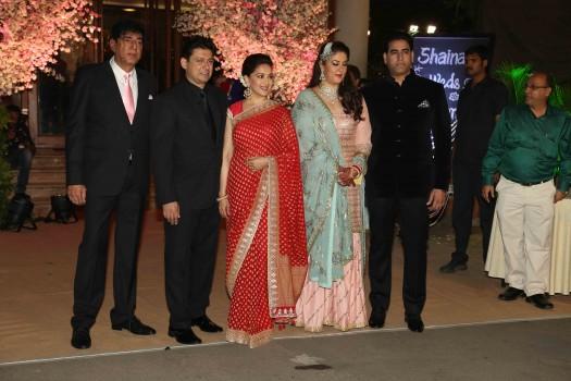 Celebs like Anil Kapoor, Rakesh Roshan, Alka Yagnik, Randhir Kapoor, Madhuri Dixit, Anupam Kher, Manoj Bajpai, Anu Malik, Jackie Shroff, Jhonny Lever, Subhash Ghai, Boney Kapoor, Rekha and others spotted at Wedding Reception of Stylist Shaina Nath.