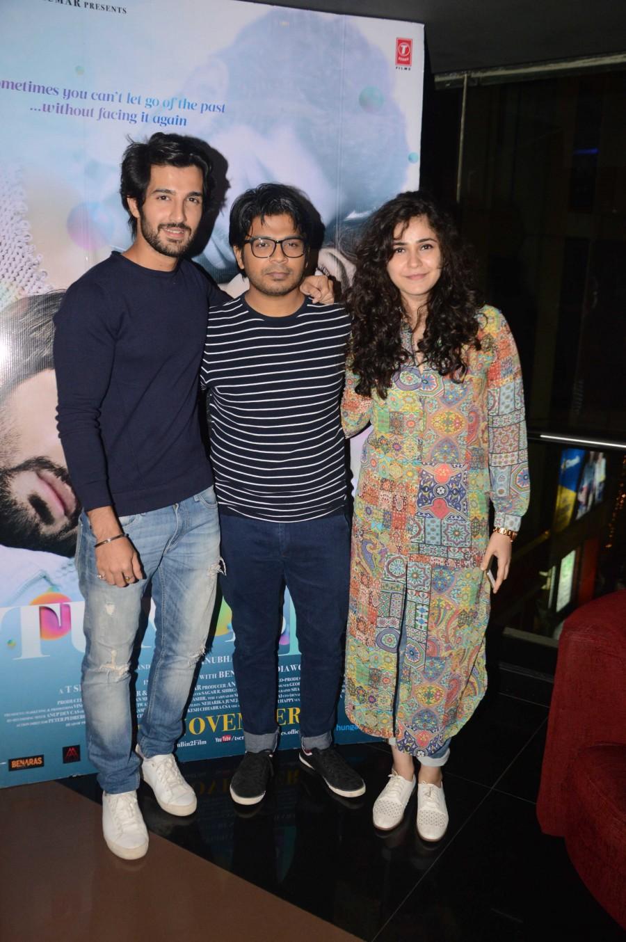 Celebs at Tum Bin 2 special screening. Tum Bin 2,Tum Bin 2 special screening,Tum Bin 2 special screening pics,Tum Bin 2 special screening images,Tum Bin 2 special screening photos,Tum Bin 2 special screening stills,Tum Bin 2 special screening pictures