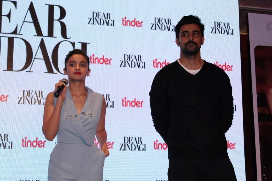 Photos of Bollywood actors Alia Bhatt, Kunal Kapoor launch Tu Hi Hai song from Dear Zindagi, in Mumbai, on Nov 17, 2016. Alia Bhatt,Kunal Kapoor,Tu Hi Hai,Tu Hi Hai song,Dear Zindagi,Dear Zindagi songs,Alia Bhatt and Kunal Kapoor