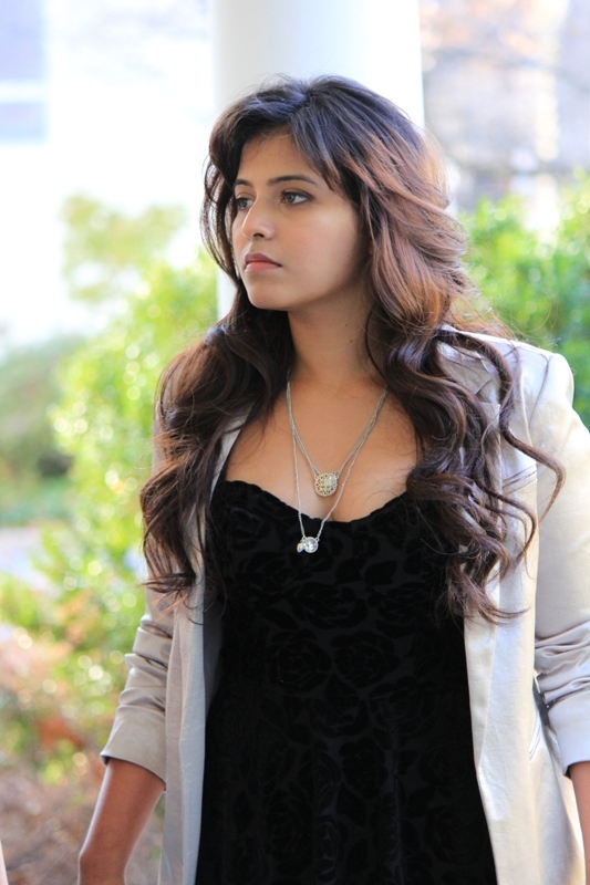 South Indian Actress Anjali stills from Chitrangada Movie. Chitrangada is an upcoming Telugu movie directed by Ashok G and produced by Sridhar Gangapatnam. The film stars Anjali, Sindhu Tolani, Sakshi Gulati, Jayaprakash, Sapthagiri and Raja Ravindra. Chitrangada,Anjali,Anjali as Chitrangada,Anjali in Chitrangada,Chitrangada movie stills,Chitrangada movie pics,Chitrangada movie images,Chitrangada movie photos,Chitrangada movie pictures