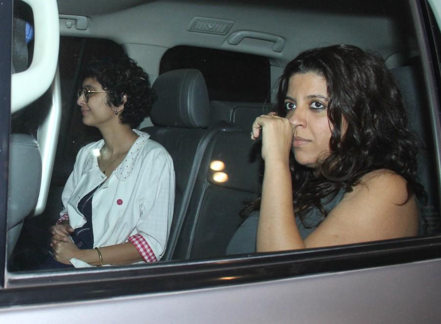 Kiran Rao and Zoya Akhtar Chris Martin,Arjun Rampal,Farhan Akhtar,Amrita Arora,Kiran Rao,Zoya Akhtar,Farhan Akhtar new pad,Chris Martin snapped with celebs,Chris Martin pics,Chris Martin images,Chris Martin photos,Chris Martin stills,Chris Martin pictures
