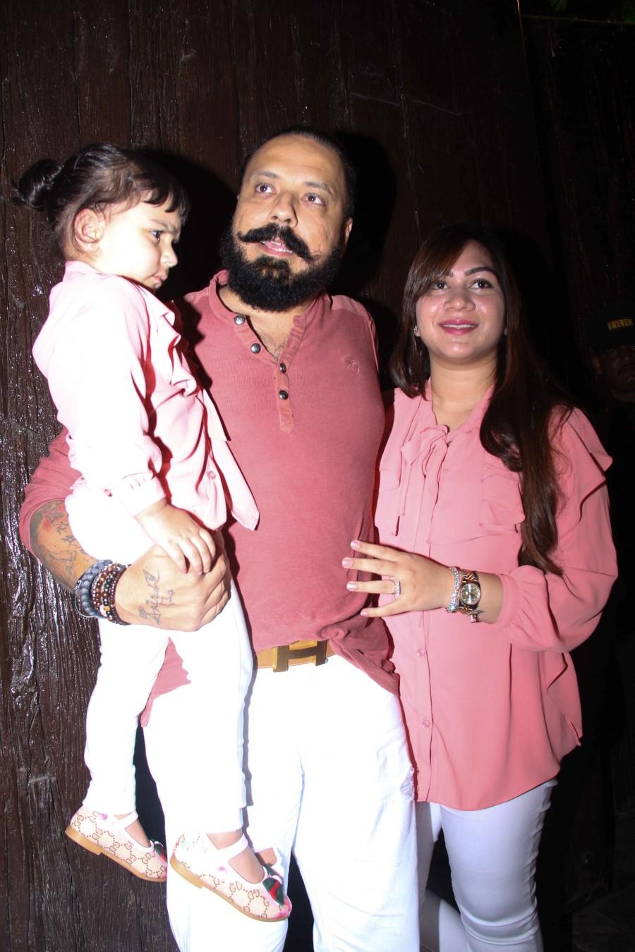 Airah Walia, Bunty Walia, Vanessa Parmar spotted at Aaradhya Bachchan’s birthday bash. Aaradhya Bachchan,Aaradhya Bachchan’s birthday bash,Kiran Rao,Twinkle Khanna,Sonali Bendre,Aishwarya Rai,Amitabh Bachchan,Kunal Kapoor,Naina Bachchan,Sanjay Gupta,Meghna Ghai Puri,Azad Rao Khan,Kiran Rao,Marzi Pestonji,Airah Walia,Bunty Walia,Vanessa Parm