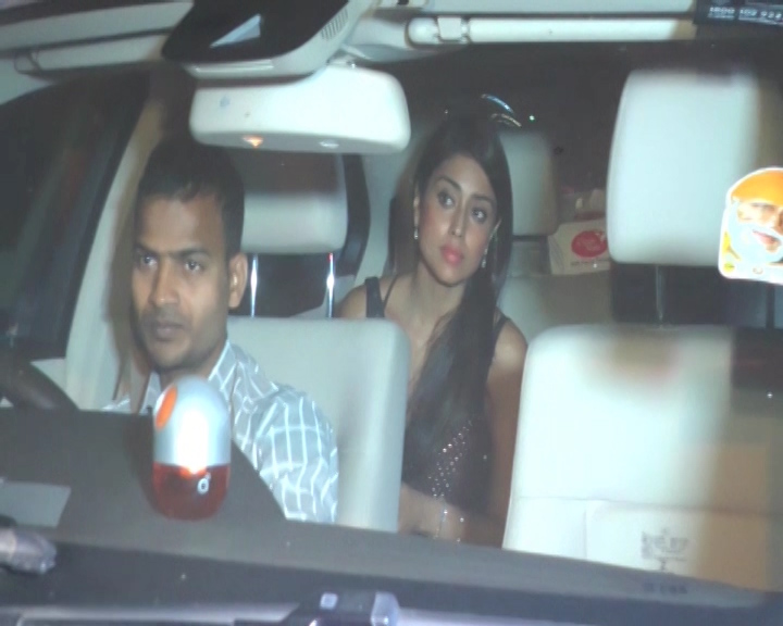 Shriya Saran Coldplay After-Party,Shah Rukh Khan,Salman Khan,Hrithik Roshan,Ranveer Singh,Farhan Akhtar,Imtiaz Ali,Kiran Rao,Zoya Akhtar,Ranveer Singh,Riteish Deshmukh,Genelia D'Souza,Shriya Saran,Vivek Oberai