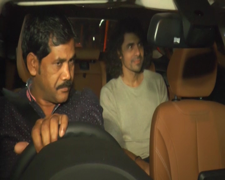 Imtiaz Ali Coldplay After-Party,Shah Rukh Khan,Salman Khan,Hrithik Roshan,Ranveer Singh,Farhan Akhtar,Imtiaz Ali,Kiran Rao,Zoya Akhtar,Ranveer Singh,Riteish Deshmukh,Genelia D'Souza,Shriya Saran,Vivek Oberai