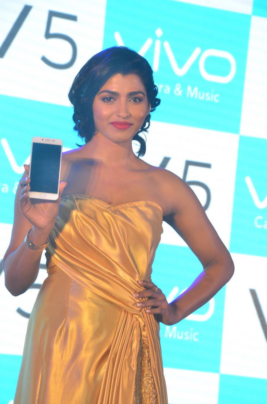Photos of South Indian actress Dhansika launches Vivo V5 Mobile. Dhansika at Vivo V5 Mobile,Dhansika,Vivo V5 Mobile,Vivo V5 Mobile launch,Vivo V5 Mobile pics,Vivo V5 Mobile images,Vivo V5 Mobile photos,Vivo V5 Mobile stills,Vivo V5 Mobile pictures