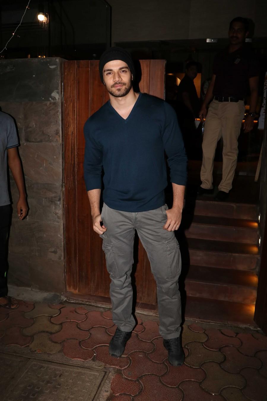 Photos of Bollywood actor Sooraj Pancholi snapped at Cafe Indigo in Bandra. Sooraj Pancholi,Sooraj Pancholi snapped at Cafe Indigo,Sooraj Pancholi at Cafe Indigo,Cafe Indigo,Sooraj Pancholi pics,Sooraj Pancholi images,Sooraj Pancholi photos,Sooraj Pancholi stills,Sooraj Pancholi pictures