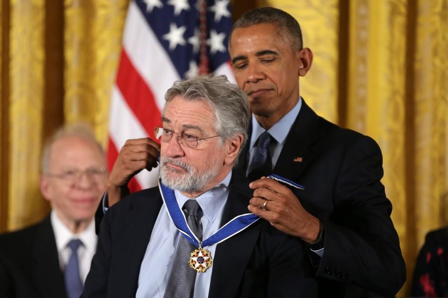 U.S. President Barack Obama awards the Presidential Medal of Freedom to actor Robert DeNiro in the East Room of the White House in Washington, U.S., November 22, 2016. Medals of Freedom,Obama,Barack Obama,Robert de Niro,Diana Ross,Tom Hanks,Kareem Abdul-Jabbar,Presidential Medal of Freedom,Medals of Freedom pics,Medals of Freedom images,Medals of Freedom photos,Medals of Freedom stills,Medals of Freedom pictures