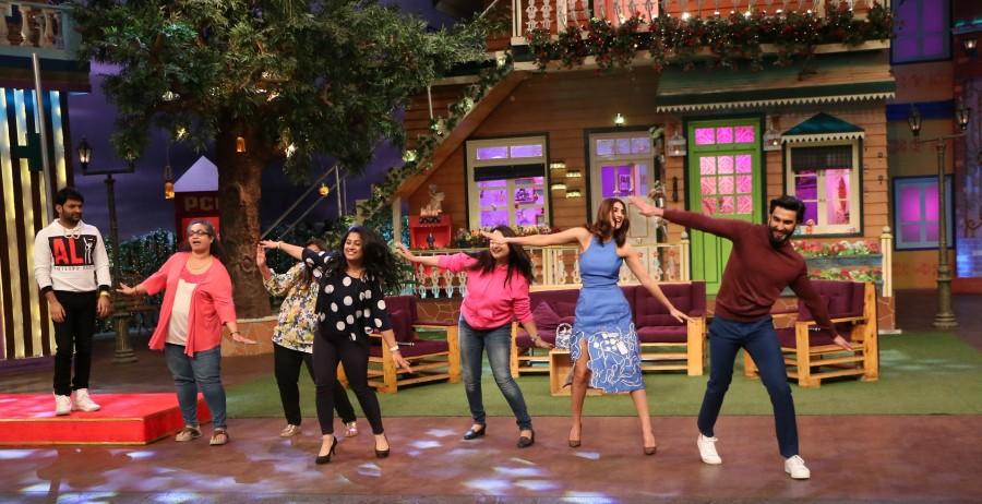 Photos of Ranveer Singh and Vaani Kapoor promote Befikre on the sets of The Kapil Sharma Show. Ranveer Singh and Vaani Kapoor,Ranveer Singh,Vaani Kapoor,Befikre,Befikre promotion,Befikre movie promotion,Befikre on the sets of The Kapil Sharma Show,The Kapil Sharma Show