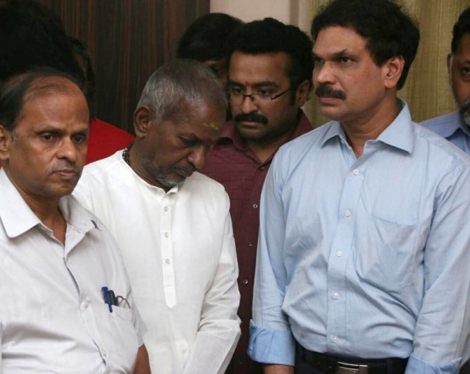 South Indian celebs like Kamal Haasan, Ilaiyaraja, KJ Yesudas, I.P.S, R. Nataraj, GK Vasan, Sudha Ragunathan, G. Ramakrishnan, Shankar Ganesh, Vaiko, Nallakannu, SV Sekar, Sivakumar, Y.G. Mahendran and other pays homage to Balamuralikrishna. Balamuralikrishna,M Balamuralikrishna death,singer m balamuralikrishna dead,Kamal Haasan,Ilaiyaraja,KJ Yesudas,I.P.S,R. Nataraj,GK Vasan,Sudha Ragunathan,G. Ramakrishnan,Shankar Ganesh,Vaiko,Nallakannu,SV Sekar,Sivakumar,Y.G. Mahendran