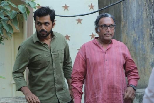 South Indian celebs like Vishal, Karthi, Manobala, Nassar, R. Sundarrajan, Pratap Pothen and others pays last respects to Director K Subhash.