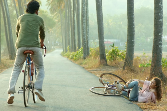 Dear Zindagi is a slice-of-life film with Alia playing the protagonist - an aspiring filmmaker, who is on the lookout for a lot of unanswered questions. The film also features Ali Zafar, Aditya Roy Kapur, Kunal Kapoor and Angad Bedi. The film is all set to hit the screens this Friday. Shah Rukh Khan,Alia Bhatt,Dear Zindagi,Dear Zindagi movie stills,Dear Zindagi movie pics,Dear Zindagi movie images,Dear Zindagi movie photos,Dear Zindagi movie pictures,Dear Zindagi movie review,Dear Zindagi review