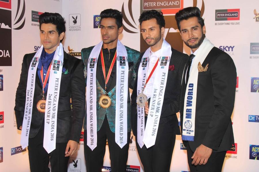 Mr India Rohit Khandelwal, Freddy Daruwala, Anu Malik, Gurmeet Choudhary with his wife, Kritika Kamra, Sharad Kelkar, Vindu Dara Singh with his wife and others spotted at Peter England Mr India 2016 finale. Peter England Mr India 2016 finale,Peter England Mr India 2016,Peter England Mr India,Mr India Rohit Khandelwal,Freddy Daruwala,Anu Malik,Gurmeet Choudhary,Kritika Kamra,Sharad Kelkar,Vindu Dara Singh