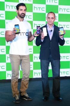 Actor John Abraham with HTC President (South Asia), Faisal Siddiqui at the launch of HTC Desire 10 Pro in New Delhi, on Nov 23, 2016.