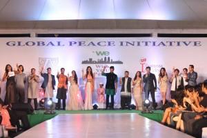 Fashion Show,Archana Kochhar,Archana Kochhar fashion show,Memory of 26/11 Victims,Memory of 26/11,26/11,26/11 Victims