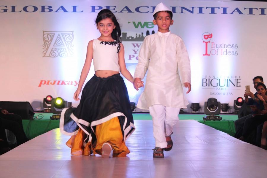 Photos of Fashion Show by Archana Kochhar in Memory of 26/11 Victims. Fashion Show,Archana Kochhar,Archana Kochhar fashion show,Memory of 26/11 Victims,Memory of 26/11,26/11,26/11 Victims
