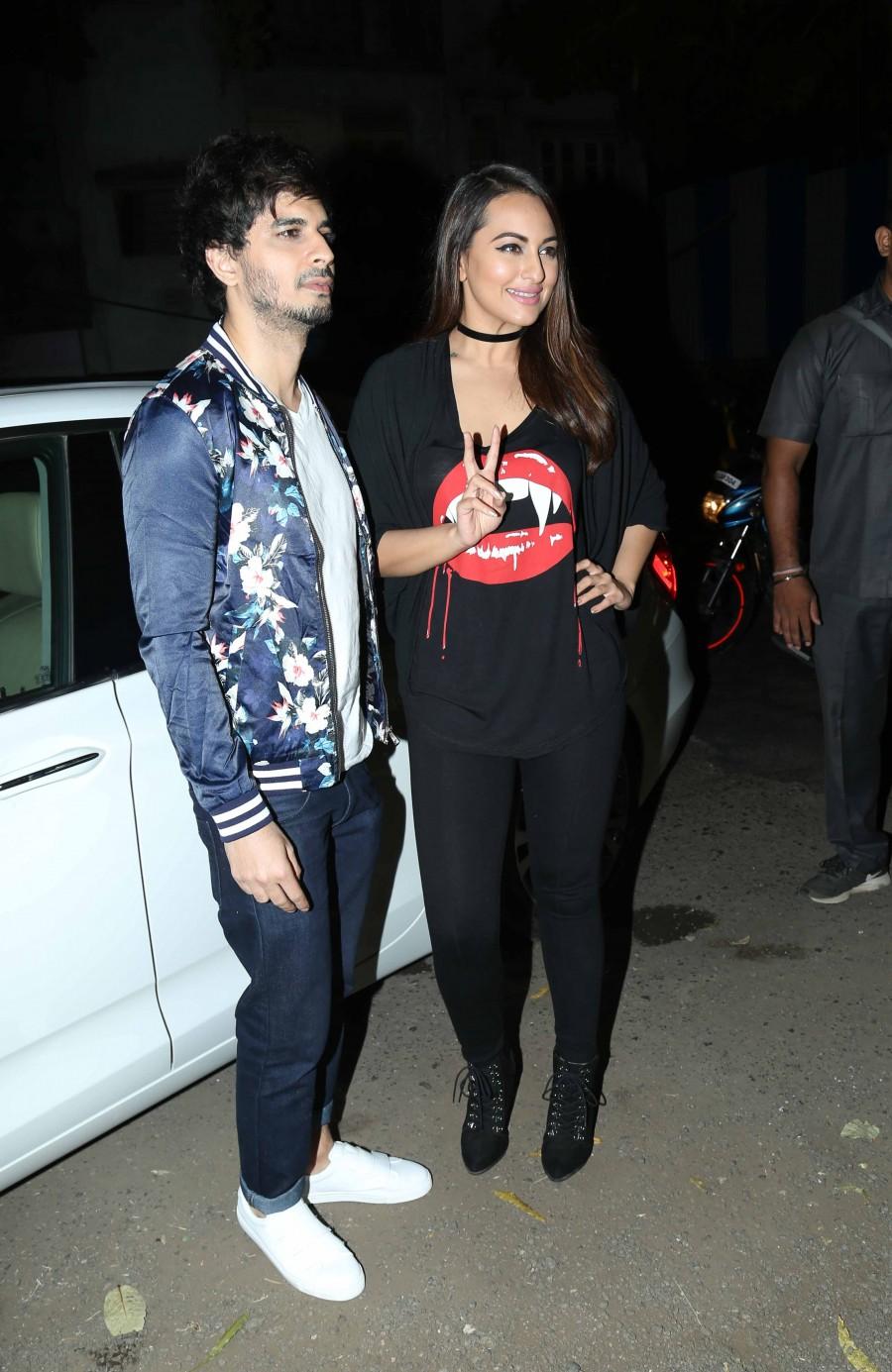 Photos of Bollywood actor John Abraham and actress Sonakshi Sinha promote Force 2 movie. John Abraham and Sonakshi Sinha,John Abraham,Sonakshi Sinha,Force 2,Force 2 movie promotion,Force 2 promotion,Force 2 movie promotion pics,Force 2 movie promotion images,Force 2 movie promotion photos,Force 2 movie promotion stills,Force 2 movie promotion