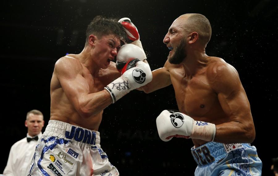 Bradley Skeete in action with John Thain Mandatory. Bradley Skeete,John Thain,Bradley Skeete beats John Thain,British welterweight title,welterweight title,Britain Boxing
