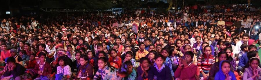 Photos of Bollywood actor Irrfan Khan attends the Jahsne Bachpan Childrens Theatre Festival. Irrfan Khan,Childrens Theatre Festival,actor Irrfan Khan,Irrfan Khan latest pics,Irrfan Khan latest images,Irrfan Khan latest photos,Irrfan Khan latest stills,Irrfan Khan latest pictures,Jashne Bachpan Childrens Theatre Festival