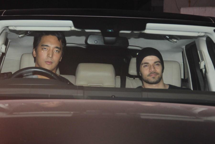 Photos of Bollywood actor Shah Rukh Khan and other celebs spotted at Salman Khan house. Shah Rukh Khan,Shah Rukh Khan at Salman Khan house,Salman Khan,Salman Khan house,Celebs at Salman Khan house,Shah Rukh Khan and Salman Khan
