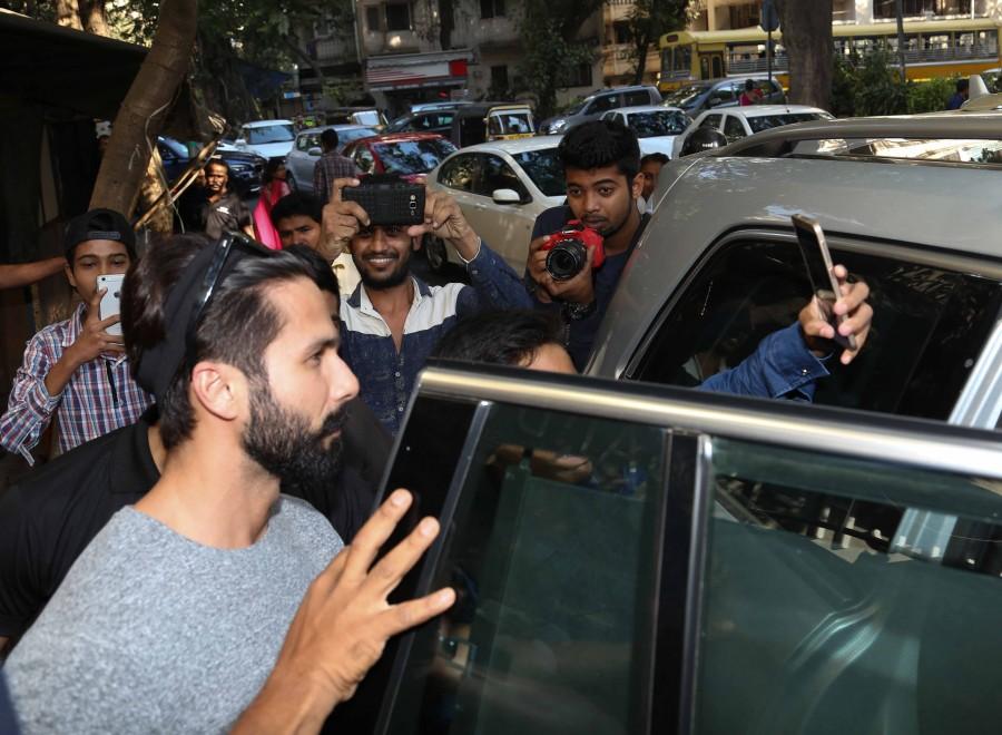 Photos of Bollywood actor Shahid Kapoor and Mira spotted eating out in Bandra. Shahid Kapoor and Mira,Shahid Kapoor,Mira,Shahid Kapoor and Mira spotted eating out in Bandra,Shahid Kapoor and Mira pics,Shahid Kapoor and Mira images,Shahid Kapoor and Mira photos,Shahid Kapoor and Mira stills,Shahid Kapoor and Mira pictures