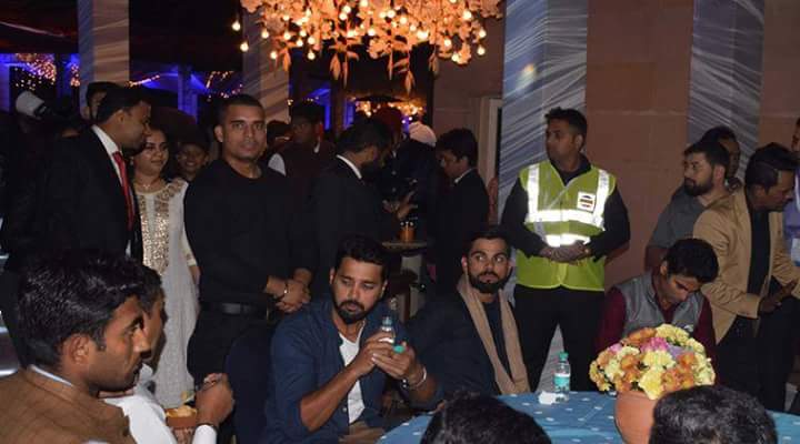Virat Kohli, Parthiv Patel, Mohammed Shami, Ajinkya Rahane and Ishant Sharma at Yuvraj Singh-Hazel Keech's 'Cocktail' celebration. Yuvraj Singh-Hazel Keech,Yuvraj Singh and Hazel Keech,Yuvraj Singh and Hazel Keech Cocktail celebration,Virat Kohli,Parthiv Patel,Mohammed Shami,Ajinkya Rahane,Ishant Sharma,Yuvraj Singh and Hazel Keech Cocktail celebration pics,Yuvraj Singh and Hazel Kee