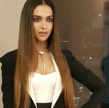 Photos of Bollywood actress Deepika Padukone at Esquire Awards 2016.
