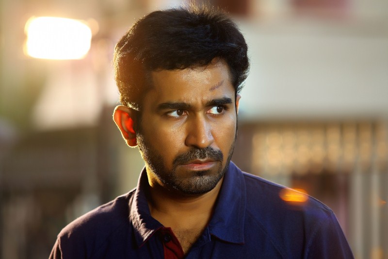 Saithan is an upcoming Tamil psychological thriller film written and directed by Pradeep Krishnamoorthy. Starring Vijay Antony and Arundhathi Nair in the lead roles, while Charuhasan, Meera Krishnan, Y. G. Mahendra, Siddhartha Shankar, Kamal Krishna, Aadukalam Murugadoss, Vijay Sarathy and Kitty appear in the supporting role. Vijay Antony,Arundathi Nair,Vijay Antony and Arundathi Nair,Saithan movie stills,Saithan movie pics,Saithan movie images,Saithan movie photos,Saithan movie pictures,tamil movie Saithan,Saithan pics,Saithan images,Saithan photos,Saithan pictures