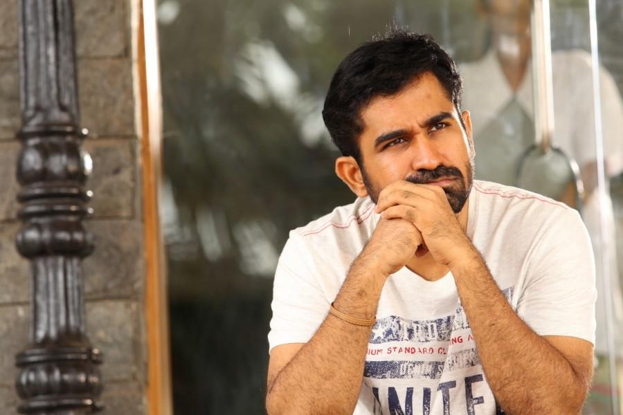 Saithan is an upcoming Tamil psychological thriller film written and directed by Pradeep Krishnamoorthy. Starring Vijay Antony and Arundhathi Nair in the lead roles, while Charuhasan, Meera Krishnan, Y. G. Mahendra, Siddhartha Shankar, Kamal Krishna, Aadukalam Murugadoss, Vijay Sarathy and Kitty appear in the supporting role. Vijay Antony,Arundathi Nair,Vijay Antony and Arundathi Nair,Saithan movie stills,Saithan movie pics,Saithan movie images,Saithan movie photos,Saithan movie pictures,tamil movie Saithan,Saithan pics,Saithan images,Saithan photos,Saithan pictures