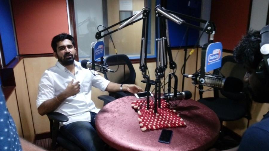 Photos of Tamil actor Vijay Antony promotes Saithan movie at Radio City. Vijay Antony promotes Saithan movie,Vijay Antony promotes Saithan movie at Radio City,Saithan movie at Radio City,Saithan movie promotion,Saithan movie promotion pics,Saithan movie promotion images,Saithan movie promotion photos,Saithan movie promotion st