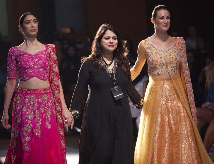 Older than history, older than traditions and even older than any other legend princesses introducing "Queen of Banaras" collection. Queen of Banaras,Versha Sethi,Mercedes Benz Fashion Week Doha,Mercedes Benz Fashion Week Doha 2016,Mercedes Benz Fashion Week Doha pics,Mercedes Benz Fashion Week Doha images,Mercedes Benz Fashion Week Doha photos,Mercedes Benz Fashion Week Doha stills
