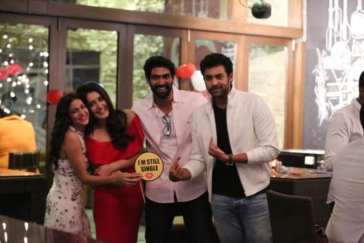 Celebs like Rana Daggubati, Varun Tej, Allu Sirish, Nani, Ram, Rakul Preet Singh at actress Raashi Khanna birthday celebration.