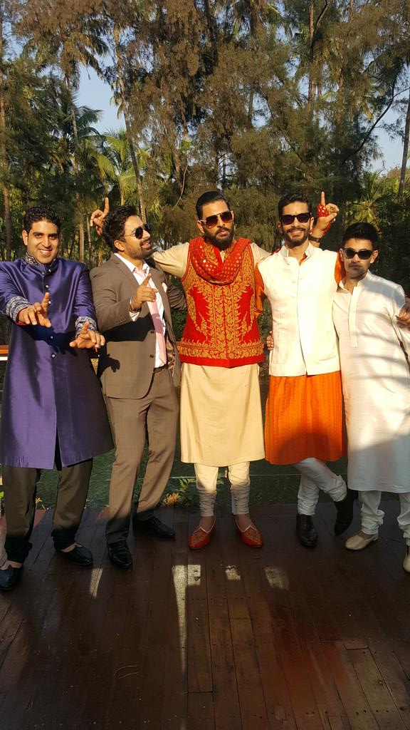 Yuvraj Singh-Hazel Keech's wedding in Goa. Virat Kohli,Anushka Sharma,Virat Kohli and Anushka Sharma,Virat Kohli,Anushka Sharma at Yuvraj Singh-Hazel Keech's wedding,Yuvraj Singh-Hazel Keech's wedding,Yuvraj Singh-Hazel Keech's marriage,Yuvraj Singh wedding,yuvraj singh marriage