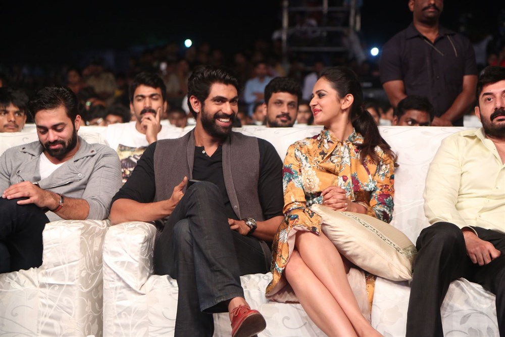 Telugu movie Dhruva Pre-Release event held at Hyderabad. Celebs like Ram Charan, Rana Daggubati, Arvind Swamy, Rakul Preet Singh, Surender Reddy, HipHop Tamizha Aadhi, Navdeep, Rajeevan, Allu Aravind, NV Prasad, Nagendra Babu, VV Vinayak, Dil Raju, Simha, DVV Danayya, Chandrabose, Sukumar, PS Vinod, Maruthi, Deepa Reddy, Vema Reddy, Naveen Nooli, Posani Krishna Murali, Parasuram, Vamsi Paidipally, Suma, Rajeevan and others graced the event. Ram Charan,Rakul Preet,Arvind Swamy,Rana Daggubati,Dhruva Pre-release function,Dhruva Pre-release function event,Dhruva Pre-release pics,Dhruva Pre-release images,Dhruva Pre-release photos,Dhruva Pre-release stills,Dhruva Pre-release pictures