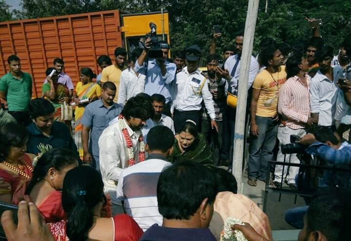South Indian Actor Yash and actress Radhika Pandit's marriage celebration begins. Yash and Radhika Pandit,Yash,Radhika Pandit,Yash and Radhika Pandit wedding,Yash and Radhika Pandit marriage,Yash and Radhika Pandit wedding pics,Yash and Radhika Pandit wedding images,Yash and Radhika Pandit wedding photos,Yash and Radhika Pandit wedding