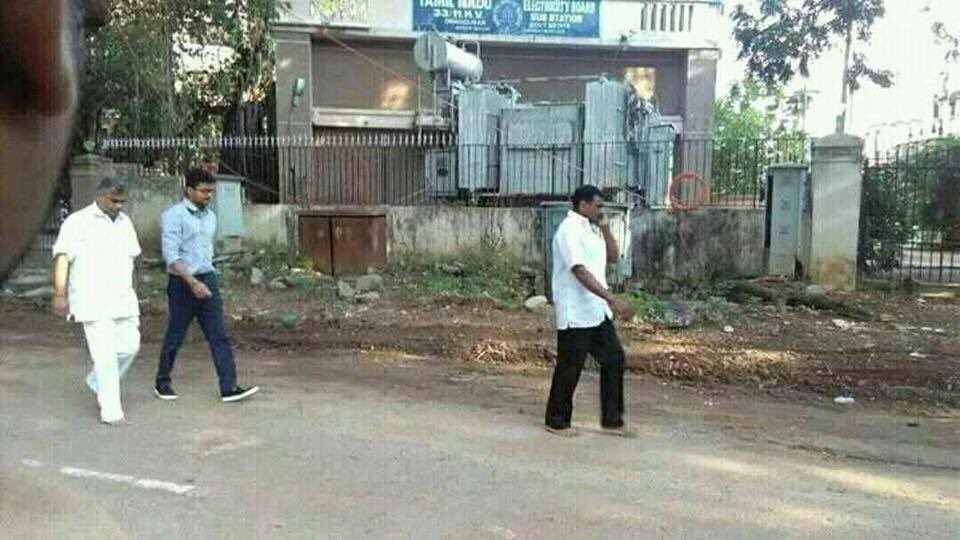 Jayalalithaa death: Vijay pays his last respect to Chief Minister Amma. Vijay,Ilayathalapathy Vijay,Vijay pay his last respect,Vijay pay his last respect to Jayalalithaa,Jayalalithaa death,Jayalalithaa death pics,Jayalalithaa death images,Jayalalithaa death photos,Jayalalithaa death stills,Jayalalithaa death pictures
