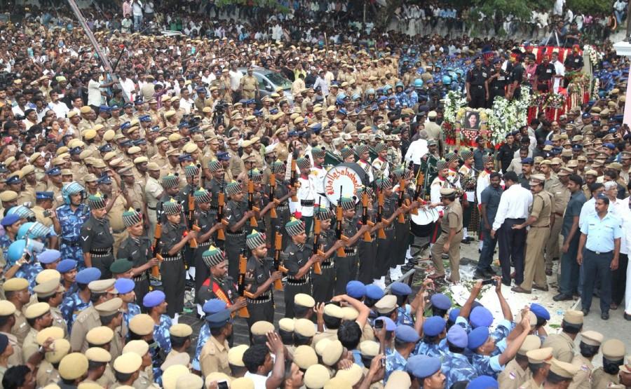 Jayalalithaa funeral procession: Amma's mortal remains taken from Rajaji Hall to Marina Beach. Jayalalithaa funeral procession,Jayalalithaa funeral,Jayalalithaa mortal,Jayalalithaa procession,Jayalalithaa funeral procession pics,Jayalalithaa funeral procession images,Jayalalithaa funeral procession photos,Jayalalithaa funeral procession stills,Jaya