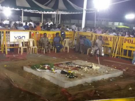 In Pictures: Jayalalithaa's last rites performed.