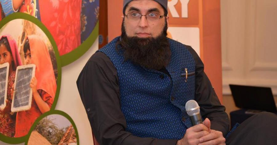 Singer Junaid Jamshed pictures. Singer Junaid Jamshed,Junaid Jamshed,pakistani singer junaid jamshed,Junaid Jamshed dead,Junaid Jamshed pics,Junaid Jamshed images,Junaid Jamshed photos,Junaid Jamshed stills,Junaid Jamshed pictures