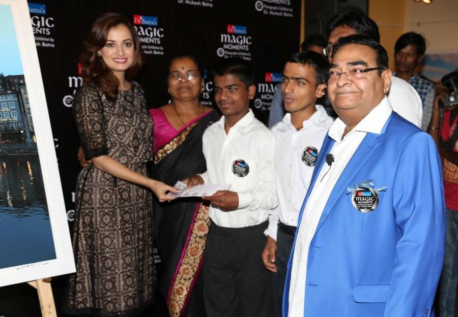 Photos of Bollywood actress Dia Mirza during the inauguration of Dr Batra's photo exhibition Magic Moments, in Mumbai, on December 6, 2016. Dia Mirza,Dr Batra's photo exhibition,Dia Mirza inaugurates Dr Batra's photo exhibition,Dr Batra's photo exhibition pics,Dr Batra's photo exhibition images,Dia Mirza latest pics,Dia Mirza latest images,Dia Mirza latest photos,Dia Mirza
