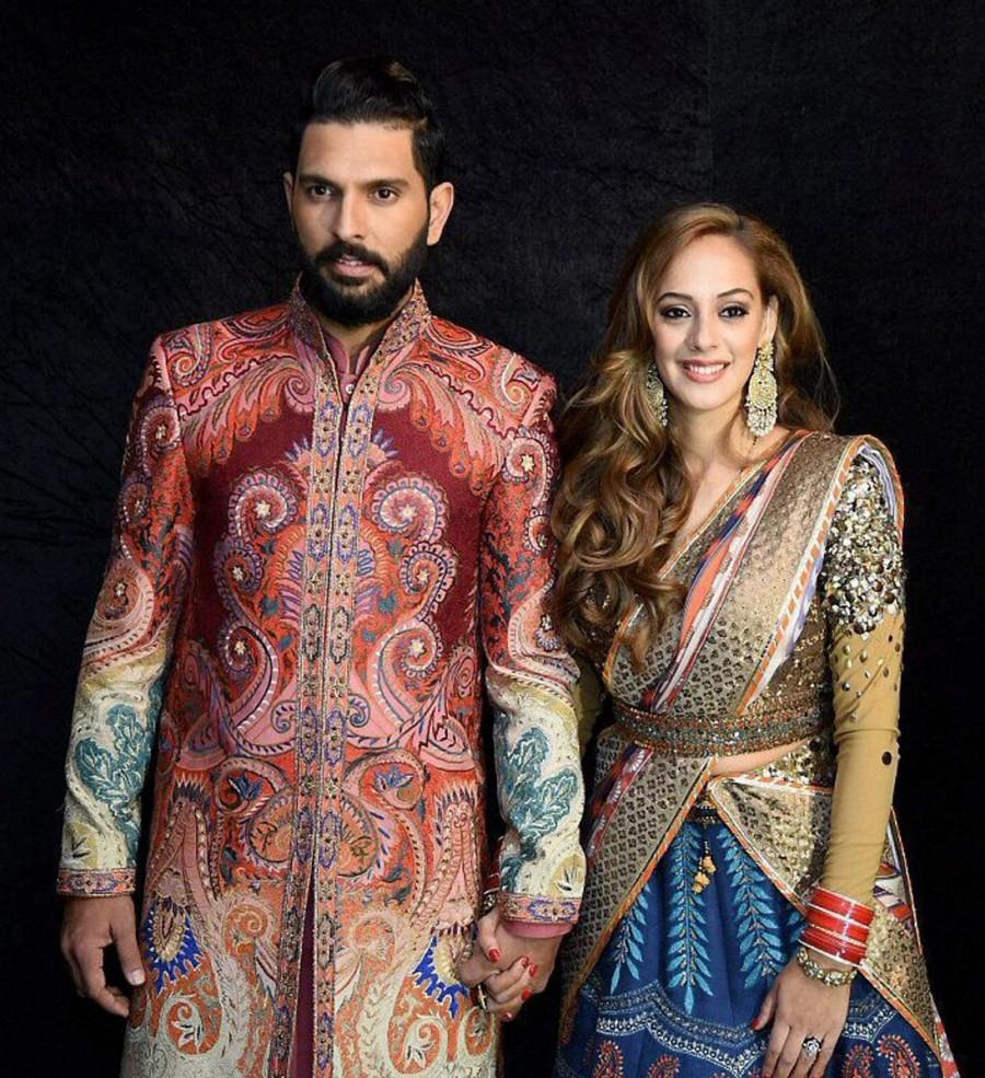 Yuvraj Singh and Hazel Keech's wedding reception. MS Dhoni,Harbhajan Singh,Sourav Ganguly,Yuvraj Singh and Hazel Keech's wedding reception,Yuvraj Singh wedding reception,Yuvraj Singh wedding reception pics,Yuvraj Singh wedding reception images,Yuvraj Singh wedding reception photos,Yuvraj Singh wed
