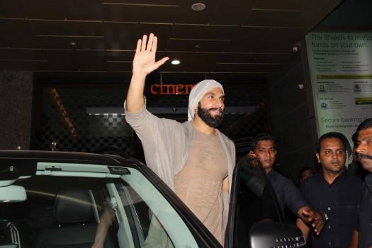 The recent screening of Befikre was a star-studded affair. Bollywood stars like Ranveer Singh, Deepika Padukone, Arpita Khan, Sonam Kapoor, Arjun Kapoor, Anushka Sharma were spotted at the special screening of Befikre at Yashraj Studio.