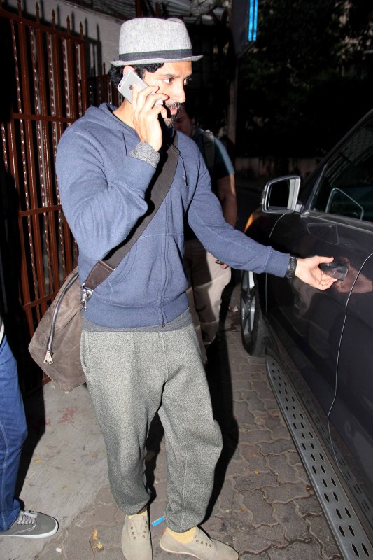 Photos of Bollywood actor Farhan Akhtar spotted at Shankar Mahadevan's studio. Farhan Akhtar,Farhan Akhtar spotted at Shankar Mahadevan,Shankar Mahadevan,Shankar Mahadevan studio,Farhan Akhtar pics,Farhan Akhtar images,Farhan Akhtar photos,Farhan Akhtar stills,Farhan Akhtar pictures