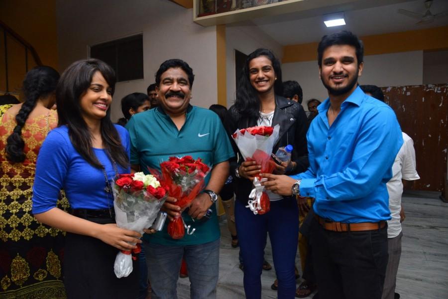 Photos of Indian badminton player Pusarla Venkata Sindhu watches Ekkadiki Potav Chinnavada Movie. PV Sindhu,Ekkadiki Potav Chinnavada,badminton player,badminton player PV Sindhu,Ekkadiki Potav Chinnavada pics,Ekkadiki Potav Chinnavada specail screeing