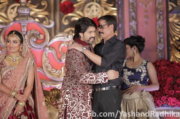 Yash and Radhika Pandit's wedding reception pictures. Yash and Radhika Pandit,Yash,Radhika Pandit,Yash wedding reception,Yash wedding reception pics,Yash wedding reception images,Yash wedding reception photos,Yash wedding reception stills,Radhika Pandit wedding reception,Radhika Pandit wedding reception pics
