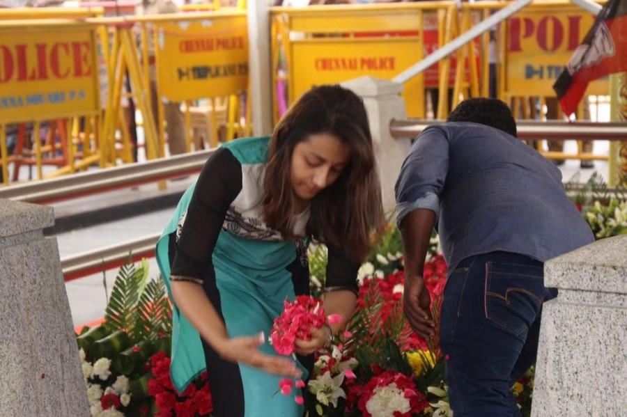 South Indian Actress Trisha pays homage to Jayalalithaa's Memorial in Marina. Jayalalithaa,Trisha pays homage to Jayalalithaa,Trisha homage to Jayalalithaa,Jayalalithaa Memorial,Jayalalitha,Trisha,Trisha new pics,Trisha new images,Trisha new photos,Trisha new stills,Trisha new pictures