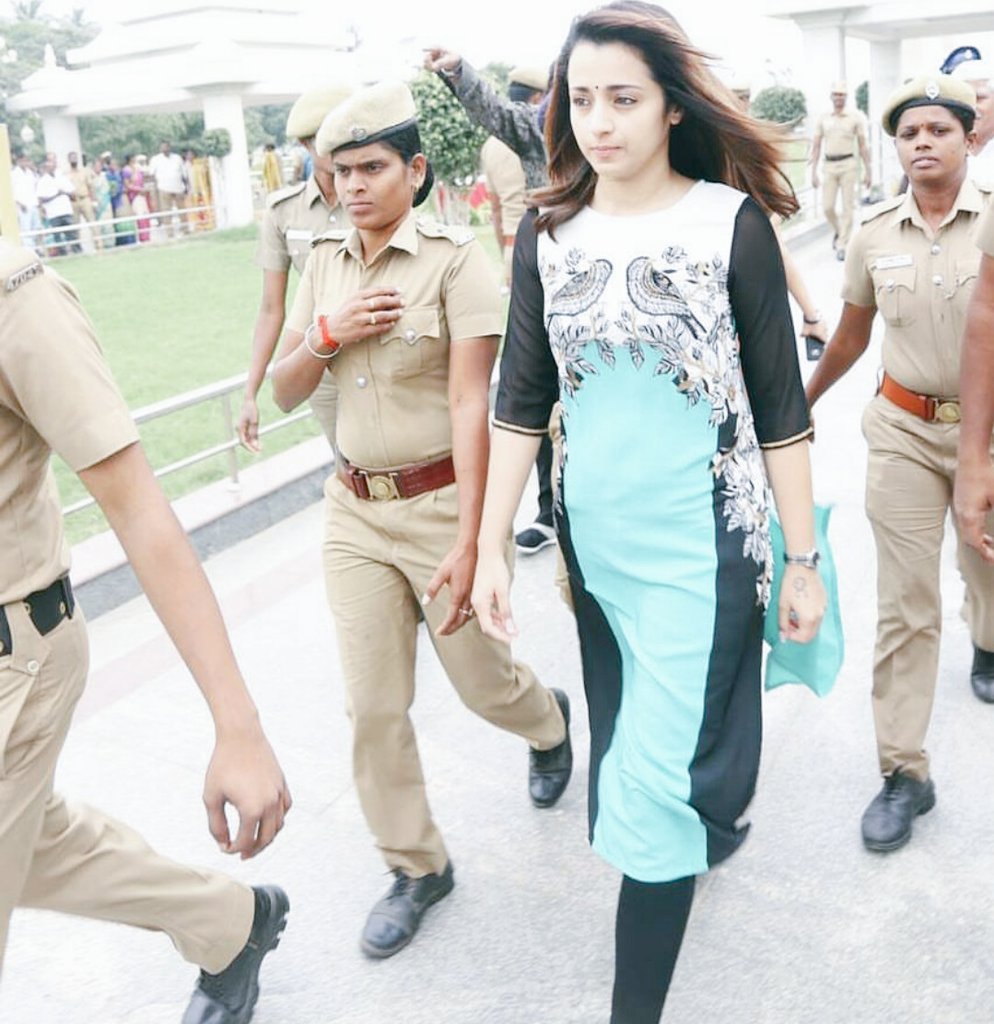 South Indian Actress Trisha pays homage to Jayalalithaa's Memorial in Marina. Jayalalithaa,Trisha pays homage to Jayalalithaa,Trisha homage to Jayalalithaa,Jayalalithaa Memorial,Jayalalitha,Trisha,Trisha new pics,Trisha new images,Trisha new photos,Trisha new stills,Trisha new pictures