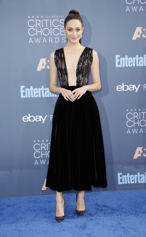 Actress Emmy Rossum arrives at the 22nd Annual Critics' Choice Awards in Santa Monica, California, U.S., December 11, 2016. Best Dressed celebrities,22nd Annual Critics' Choice Awards 2016,Choice Awards 2016,Lily Collins,Kate Beckinsale,Mandy Moore,Jessica Biel,Susan Kelechi Watson,Amy Adams,Viola Davis,Emmy Rossum,Ryan Reynolds,Lucas Jade Zumann,Christian Slater,Samantha
